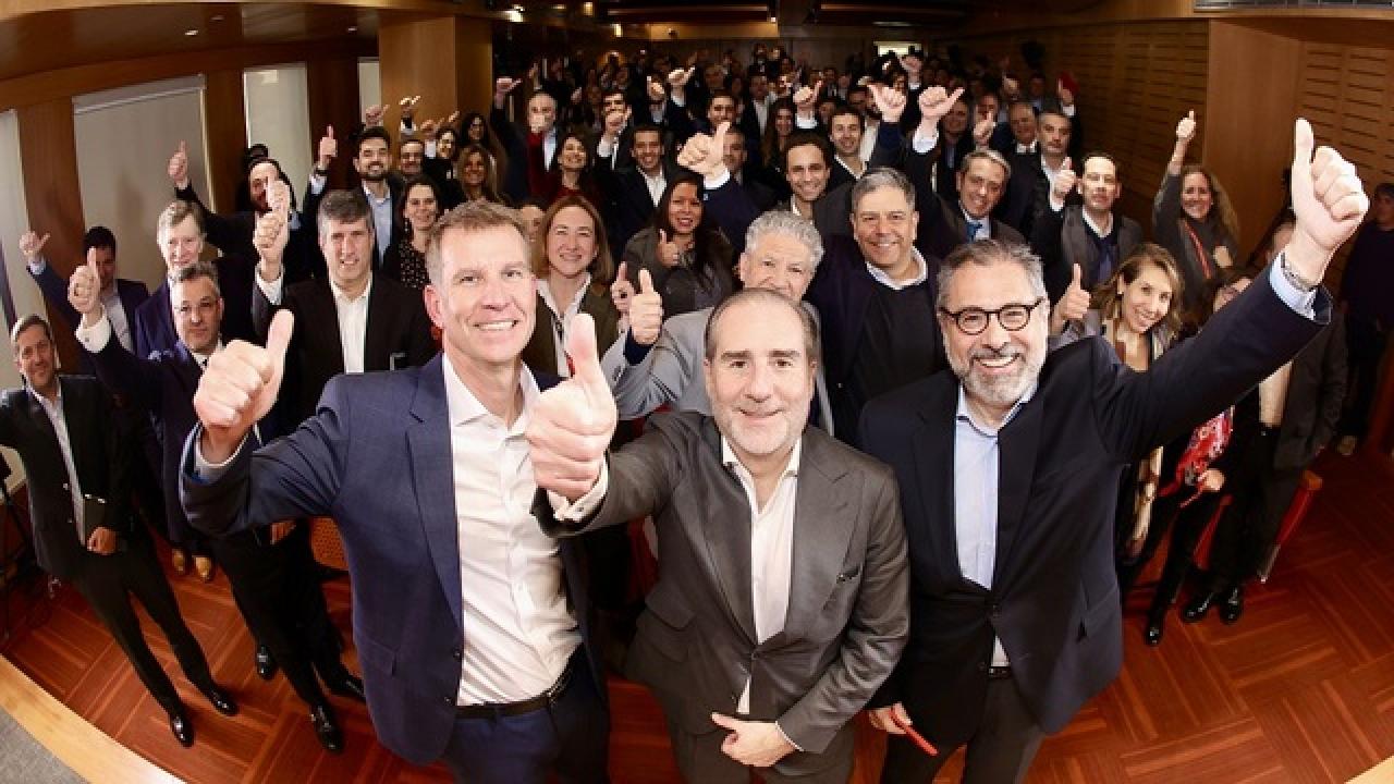 Santander: entre la música de Viña y el ajuste silencioso en su banca, el estilo Trautmann