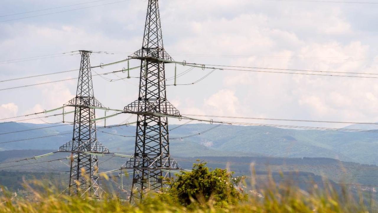 China Southern Power Grid negocia la compra del 72% de Transelec