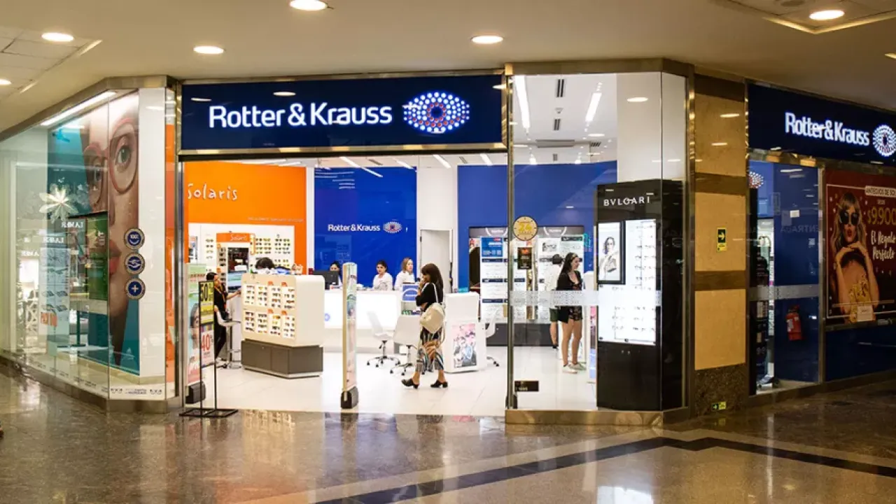 SB apuesta fuerte por ópticas y compra Rotter & Krauss 